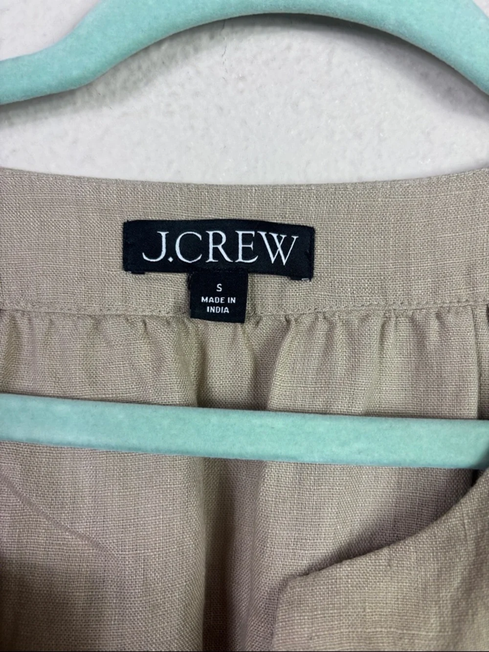 J. Crew 100% linen short flutter sleeve notched v-neck shirt tan size small